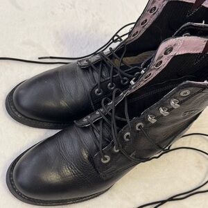 Ariat ankle boots Black Leather Women's laced western size 6B